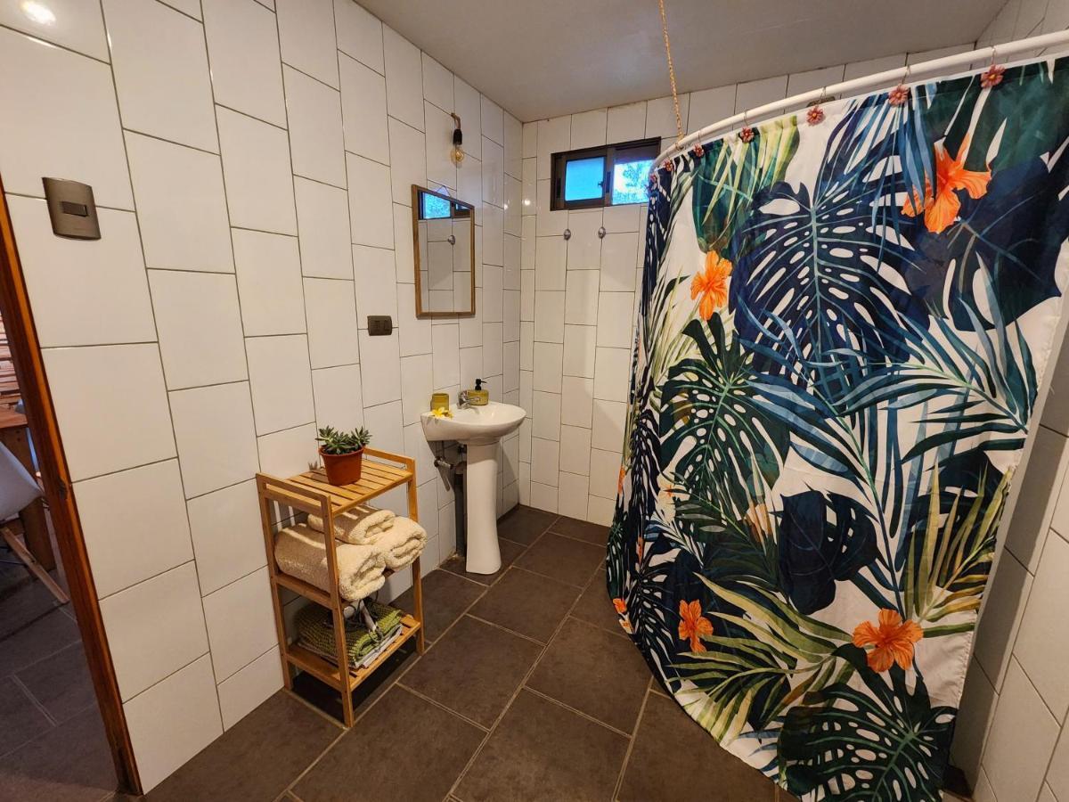Cabanas Kainga Hanga Roa Exterior photo